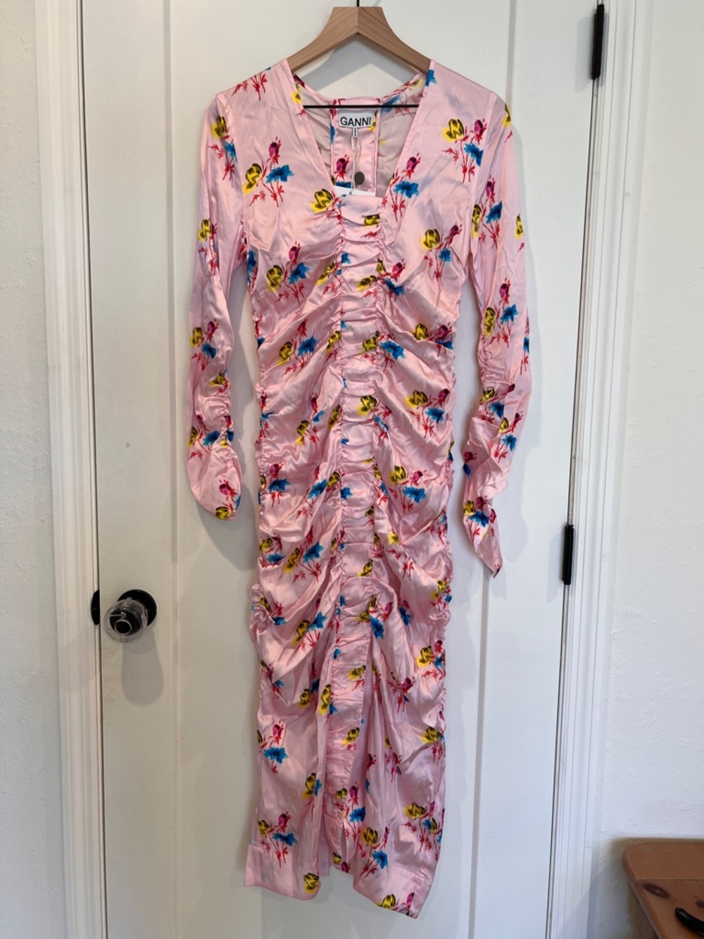 NEW NWT GANNI Ruched floral-print stretch-silk satin midi dress
